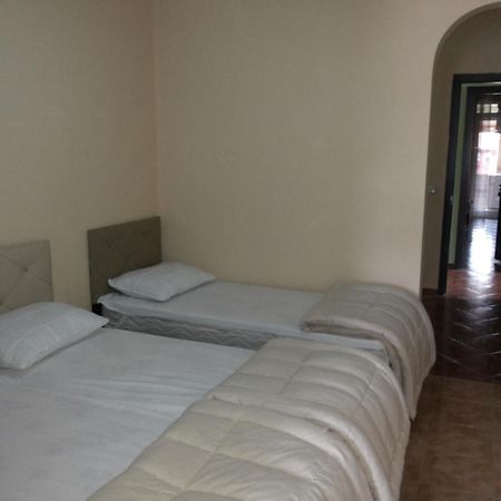 Kvariati Grand Guest House Гонио Екстериор снимка