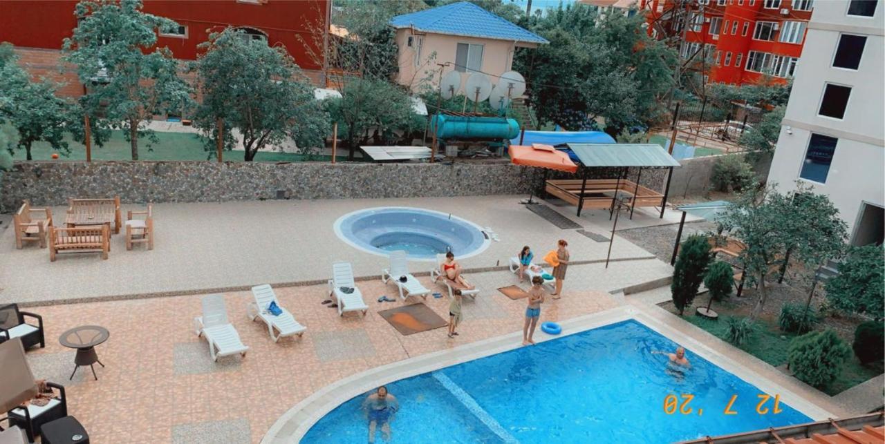 Kvariati Grand Guest House Гонио Екстериор снимка