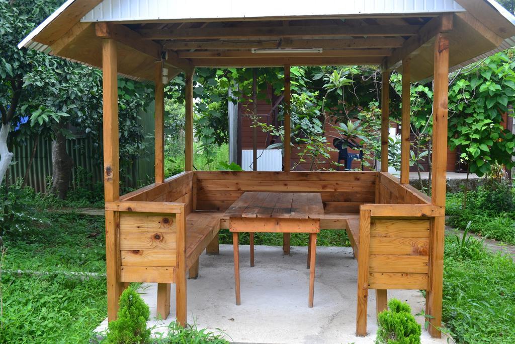 Kvariati Grand Guest House Гонио Екстериор снимка