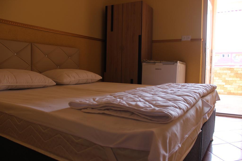 Kvariati Grand Guest House Гонио Екстериор снимка