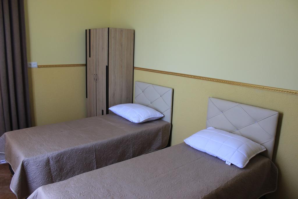 Kvariati Grand Guest House Гонио Екстериор снимка