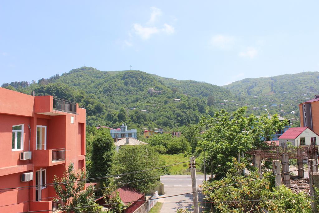 Kvariati Grand Guest House Гонио Екстериор снимка