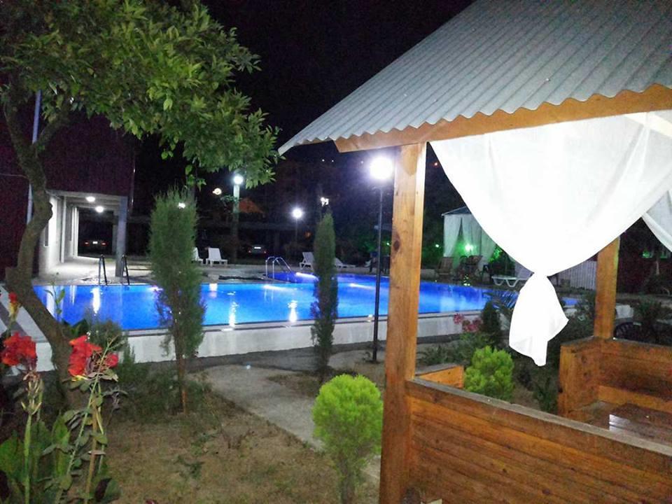 Kvariati Grand Guest House Гонио Екстериор снимка